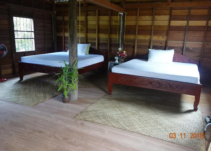 Authentic Cambodian Angkor * Siem Reap